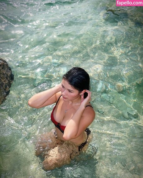 Pepperoni Muffin model akt archiv