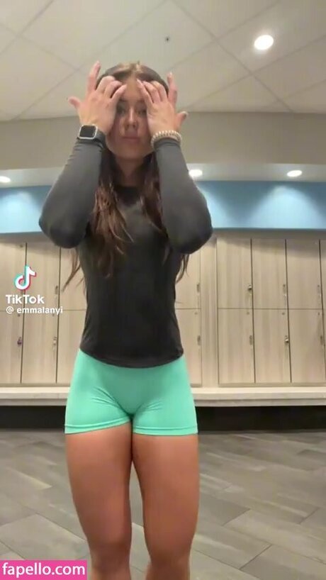 Emma Lanyi kostenlose porno archiv