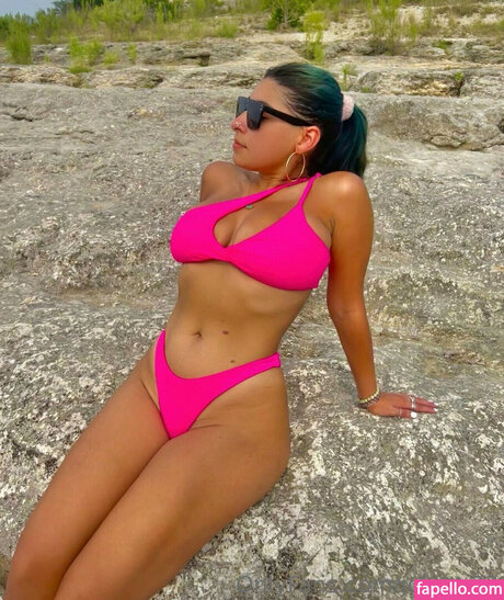 jolie23x xxx pornostar bilder