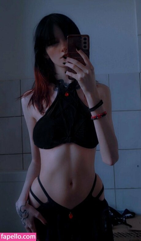 Sm0ltiddym0thgf pornostar hd fotos