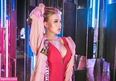 Dasha Grivina hd exklusive fotos