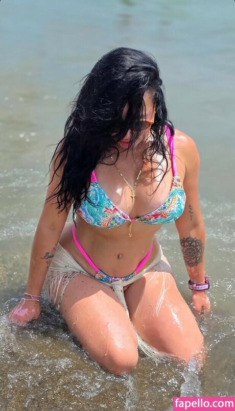 Lucy Estrada nacktheit sex archiv