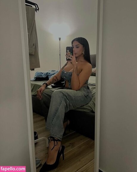 Debora Bloise heiße erotische bild