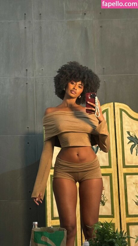 Jasmine Chola hübsche bilder