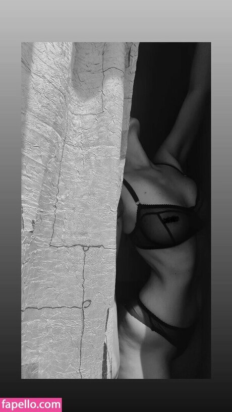 Olexandra Veklenko nackt pornographische foto