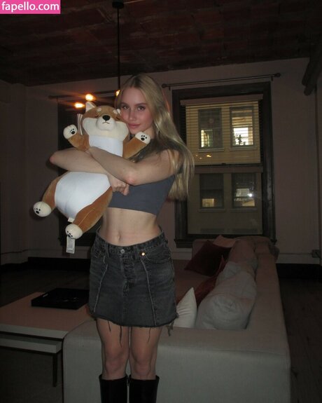 Colette Cherry porno beste bilder