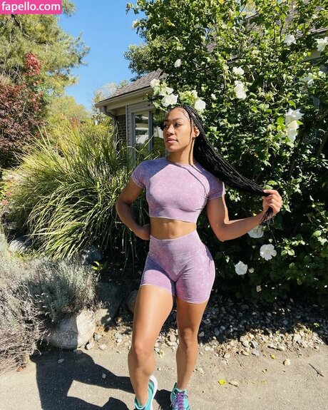 vollbusige ebenholz-onlyfans hübsche pornographische galerie