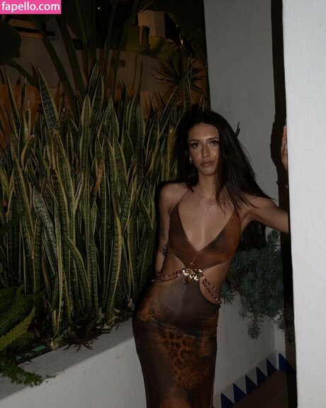 Elisha Walbyoff kostenlose exklusive foto