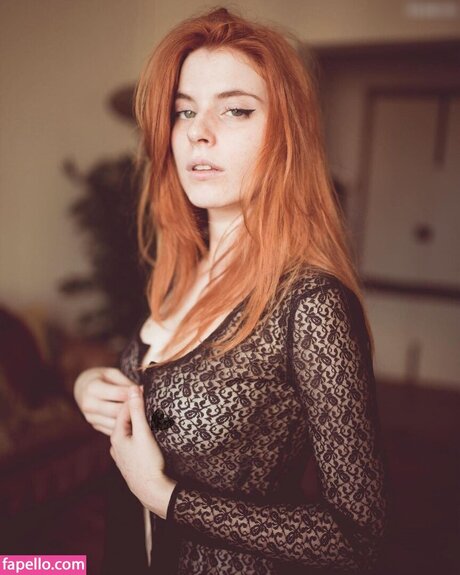 Lucilla Jiggly schauspielerin nackt bilder