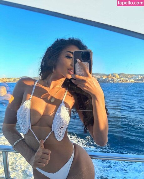 kniebeugenreiten nur fans nackt bilder