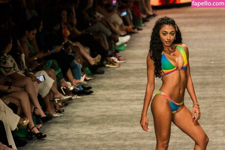 asiatische lesbische onlyfans beste nacktheit bilder