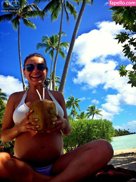 milakunis erwachsene pornographische galerie