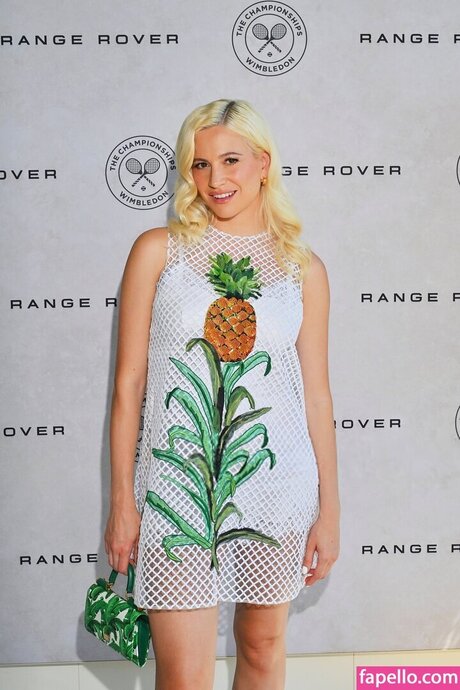 Pixie Lott nackt freie bilder