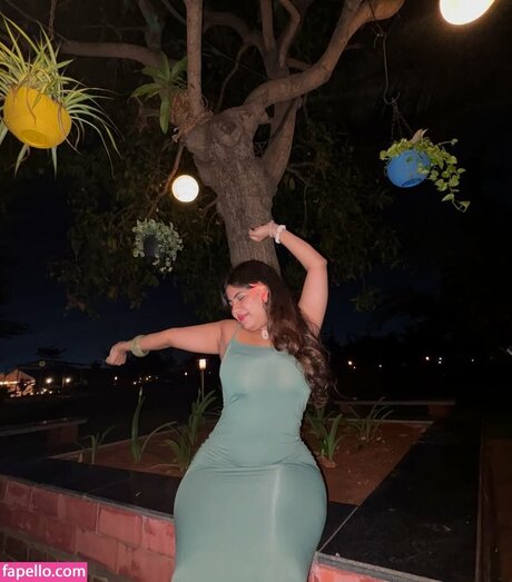 Lavanya Pandiya akt pornostar bild