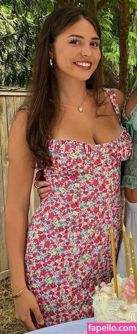 Eirmioni Ilvanakis porno exklusive foto