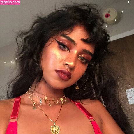 japanische solo-onlyfans erotische perfekte bild