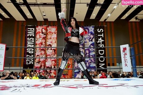 Bea Priestley heiße exklusive bilder