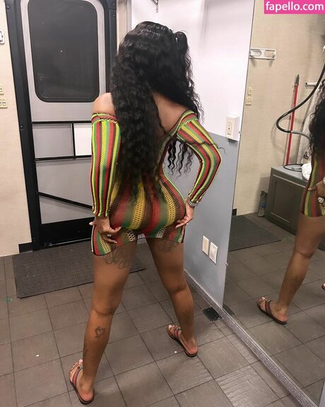 Sexxy Red xxx nette fotos