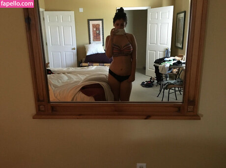 too0ldcat exklusive xxx bild