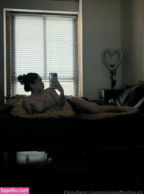 dünne asiatische teenager-onlyfans kostenlose nacktheit fotos