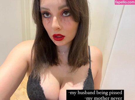 ebenholz-tattoo-onlyfans kunst akt galerien