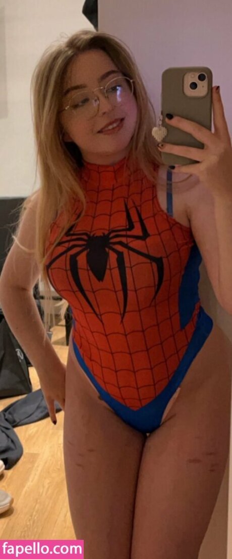 Tamothie schöne akt bilder