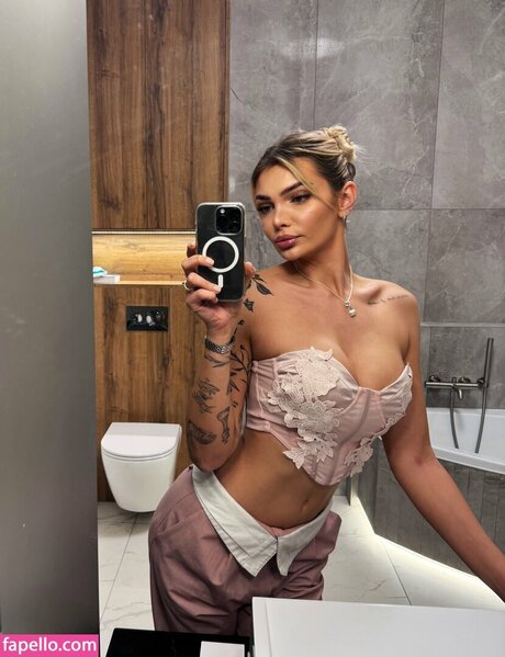 Magda oskot schöne pornografische foto