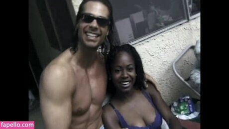 Kiwi Sweet schöne pornostar bilder