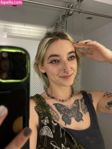 Myst1cnympho hd nacktheit bild