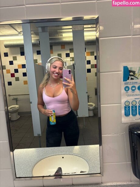 Cloud ASMR hd sexy fotos