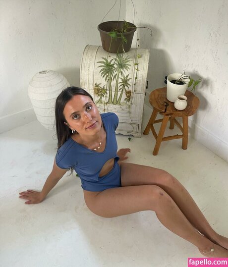 Hannah Meloche schauspielerin xxx galerie