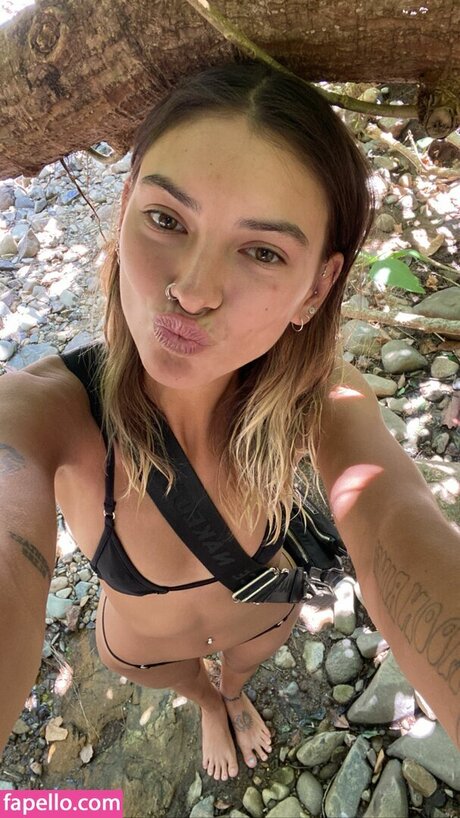 Req Cassadventures porno xxx fotos