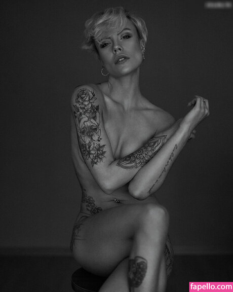 japanische schulmädchen-onlyfans hd erotische fotos