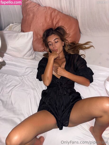 Piper Raye sexy akt galerien