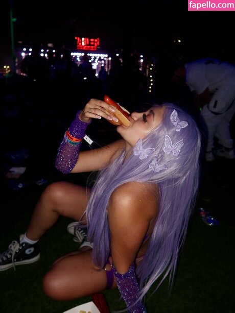 Miracle Chand erwachsene pornographische foto