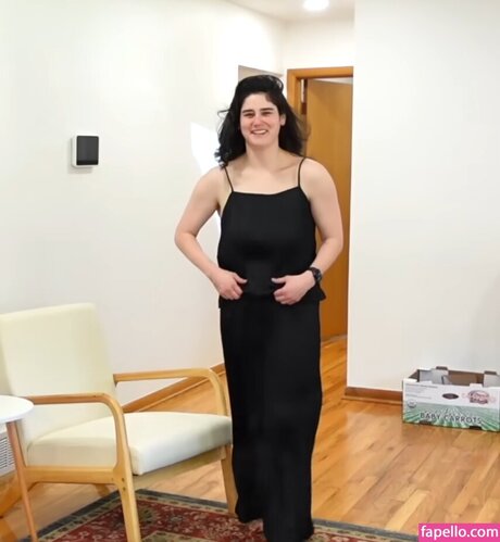 Elyse Myers kostenlose nackte bild