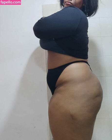 Airam Natt porno schöne bild