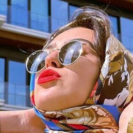 feyzakball freie sexy bild