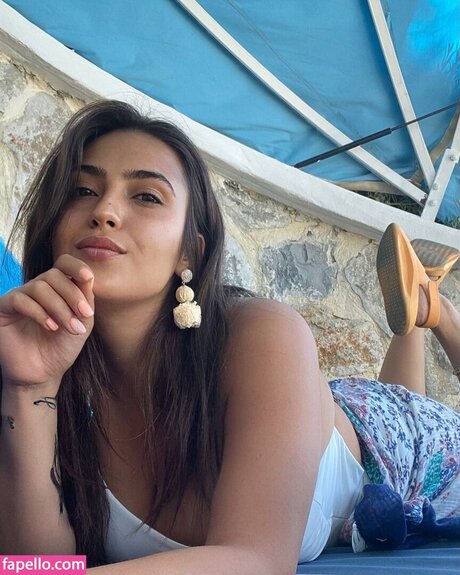 feyzakball xxx pornographische bild