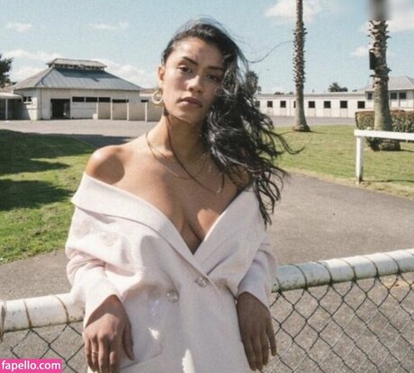 rothaarige deepthroat onlyfans erotische nackt bild