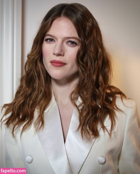 Rose Leslie perfekte erotische galerie