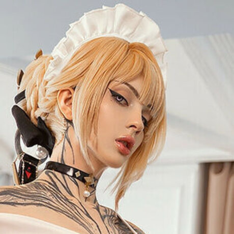 Xenon schauspielerin perfekte galerie