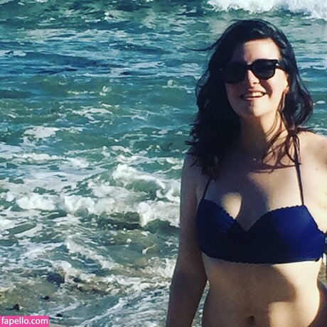 Bailey Meyers nackt heiße bild