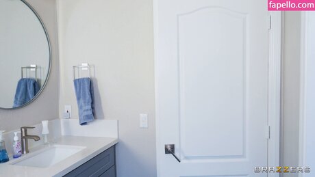 Nadia Jay schöne fotos