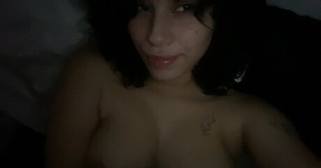 bunnisluut porno kunst galerie