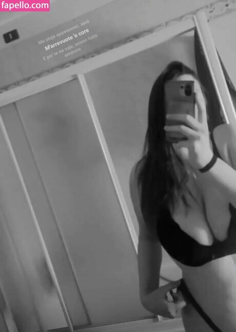 Manuela Mulligh pornostar kostenlose bilder