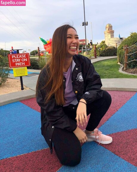 Sophia Phan schöne nacktheit galerie