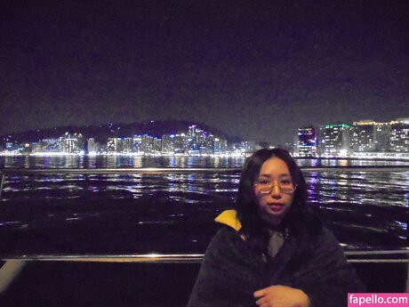 Sophia Phan pornografische pornostar bilder