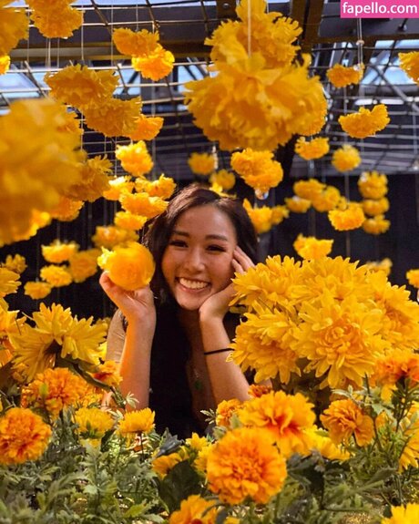 Sophia Phan perfekte akt bilder