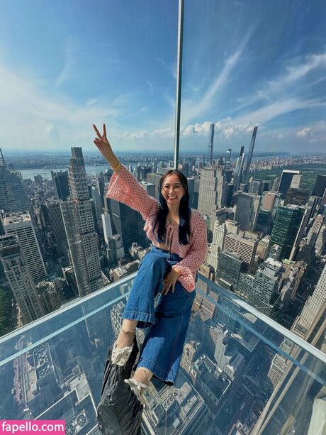 vollbusige ebenholz-onlyfans erotische galerie